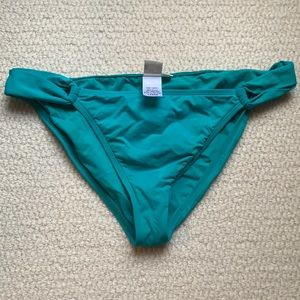 L-Space bikini medium top large bottom